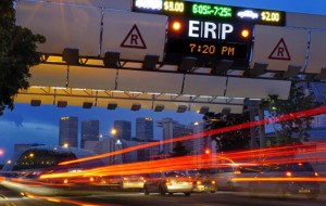 Electronic Road Pricing in Singapore Source: https://sg.news.yahoo.com/blogs/singaporescene/why-coe-erp-show-no-love-common-man-094450496.html